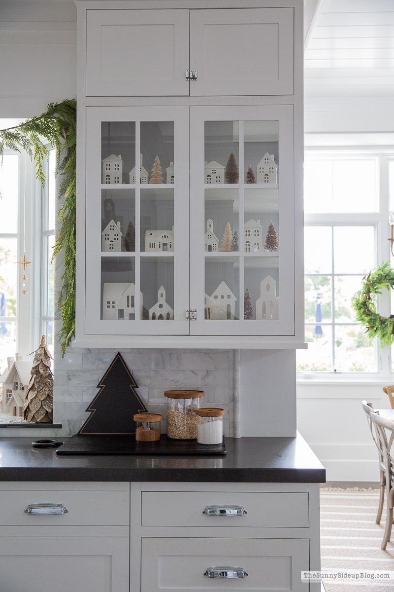 Christmas in the Kitchen (Sunny Lifestyles)