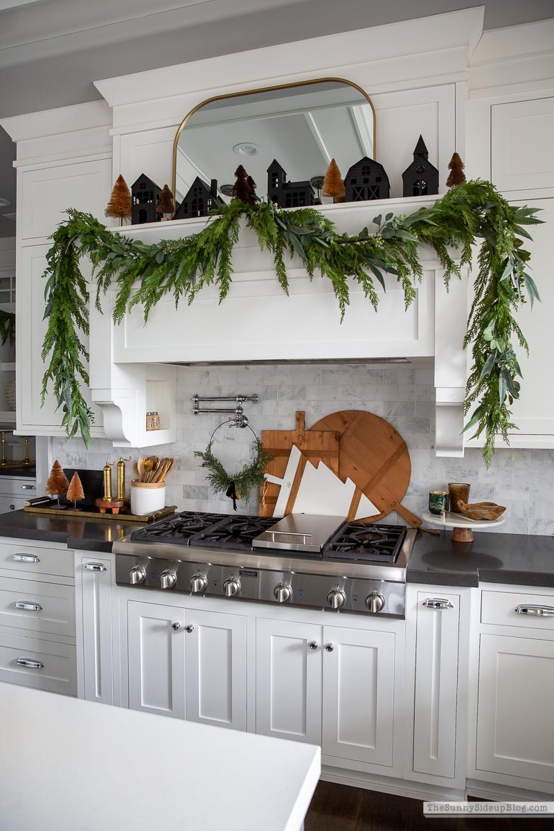 Christmas in the Kitchen (Sunny Lifestyles)