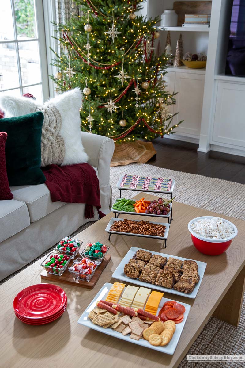 Easy Holiday Treats (Sunny Lifestyles)