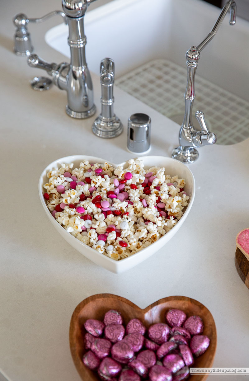 Heart Decor (Sunny Lifestyles)