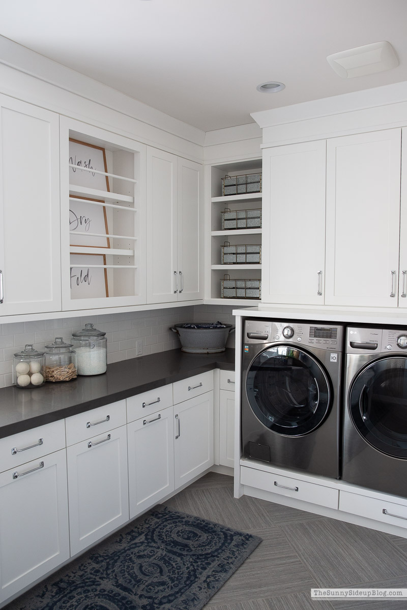 Laundry Room Organization (Sunny Lifestyles)