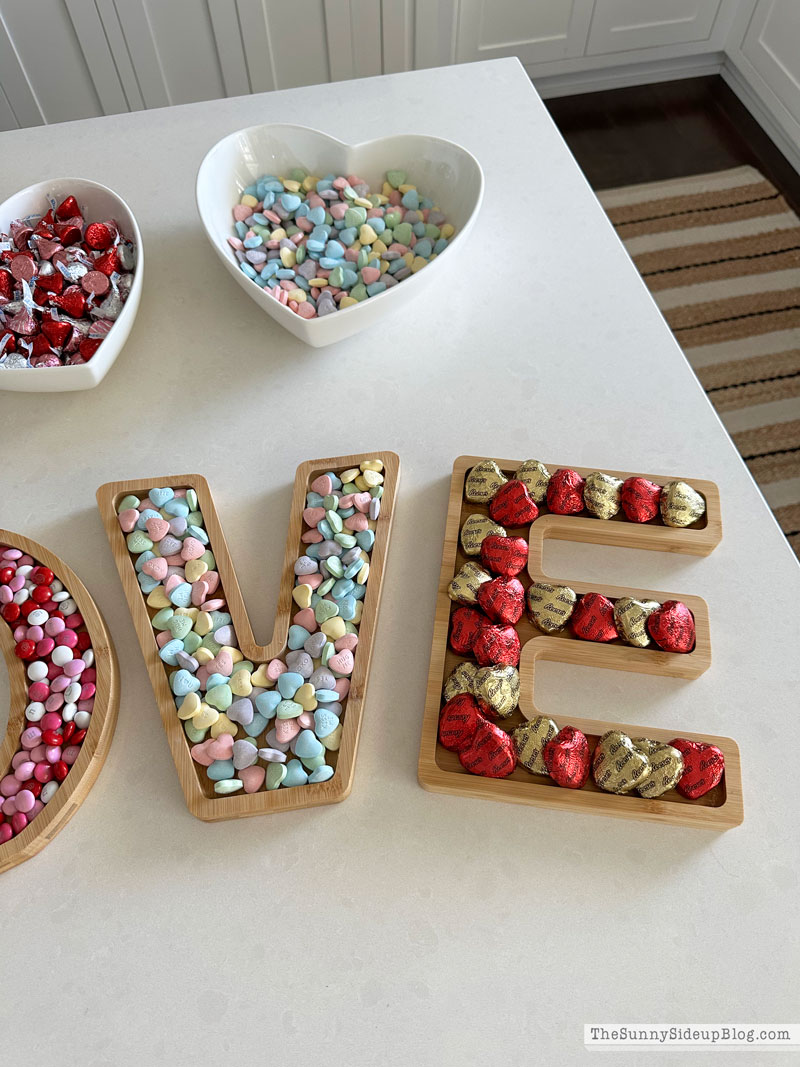 LOVE letters (Sunny Lifestyles)