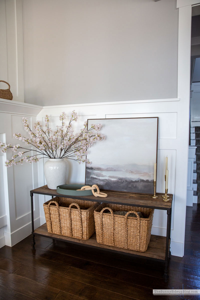 Spring Decorating (Sunny Lifestyles)