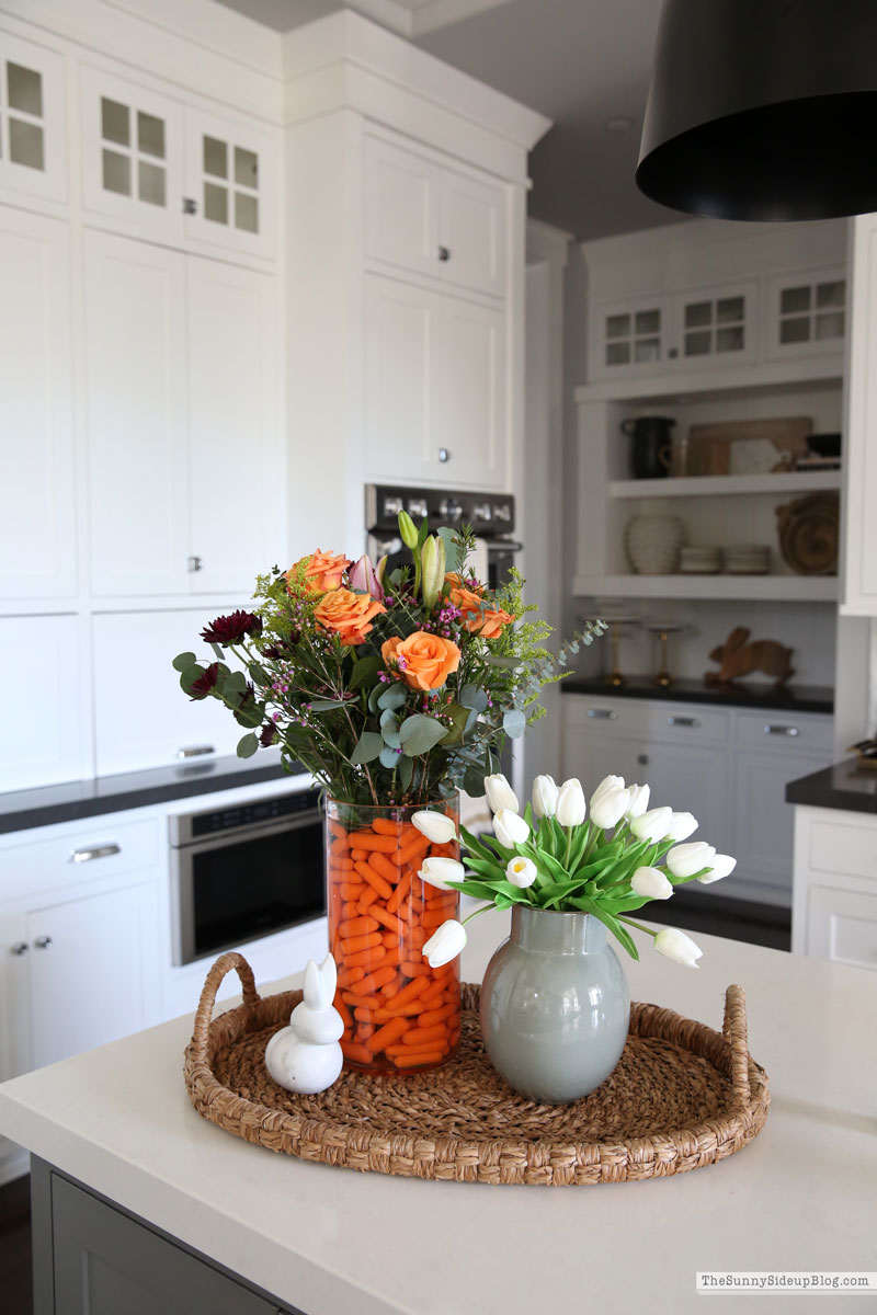 Carrot Vase/Easter Ideas (Sunny Lifestyles)