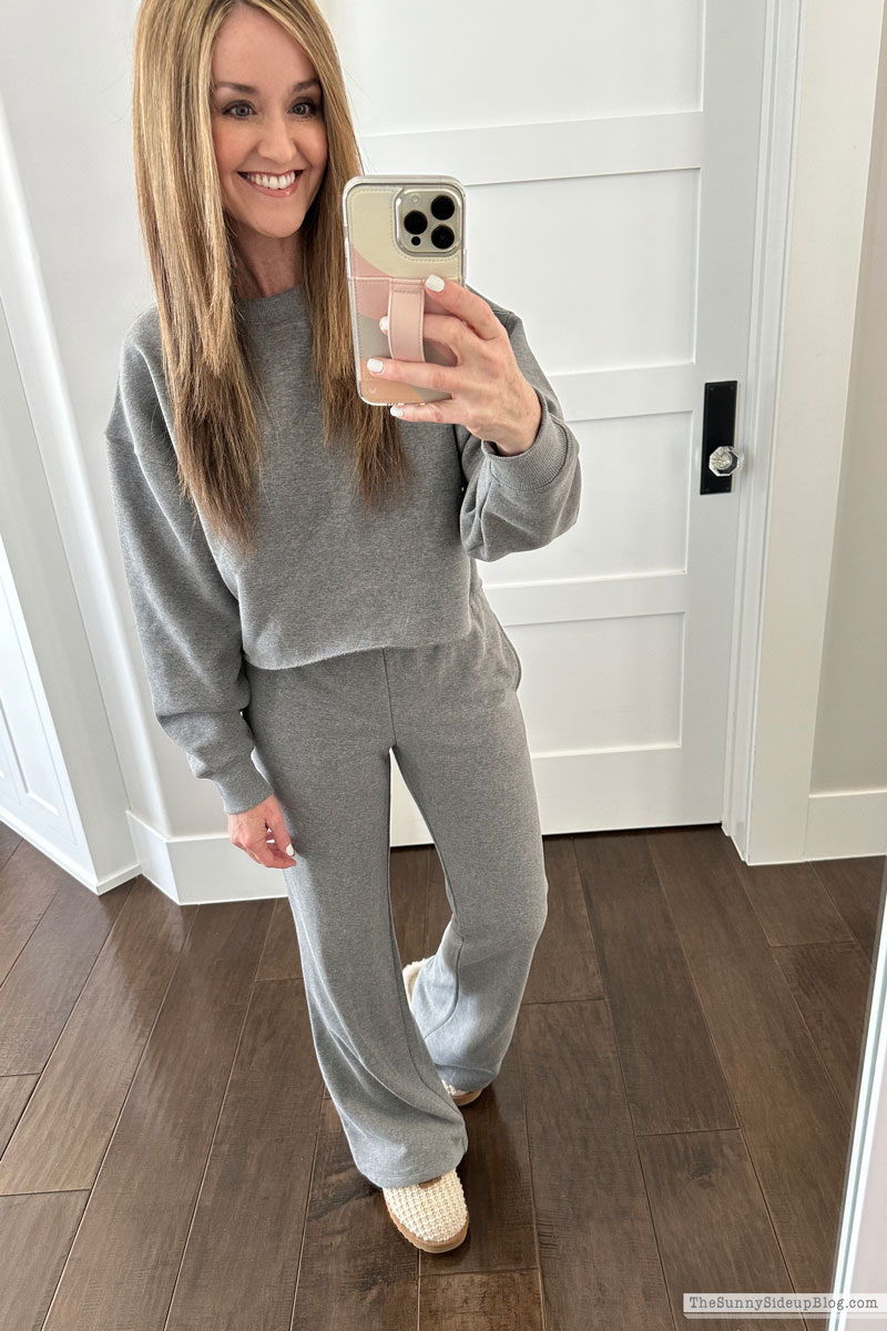 Weekend Favorites (Sunny Lifestyles)