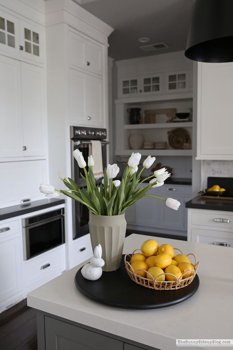 Spring decor (Sunny Lifestyles)