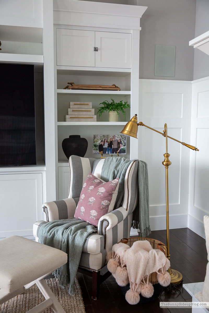 Coffee Table Styling (Sunny Lifestyles)