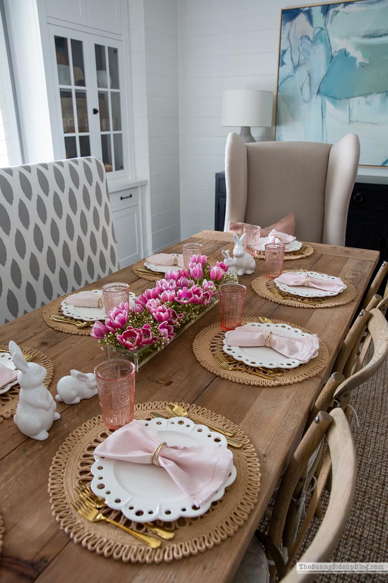 Spring Easter Table (Sunny Lifestyles)