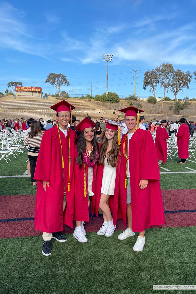 Graduation Gift Ideas/College Prep (Sunny Lifestyles)