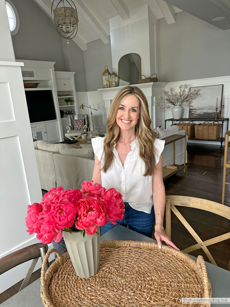 Hydrangea Centerpiece (Sunny Lifestyles)