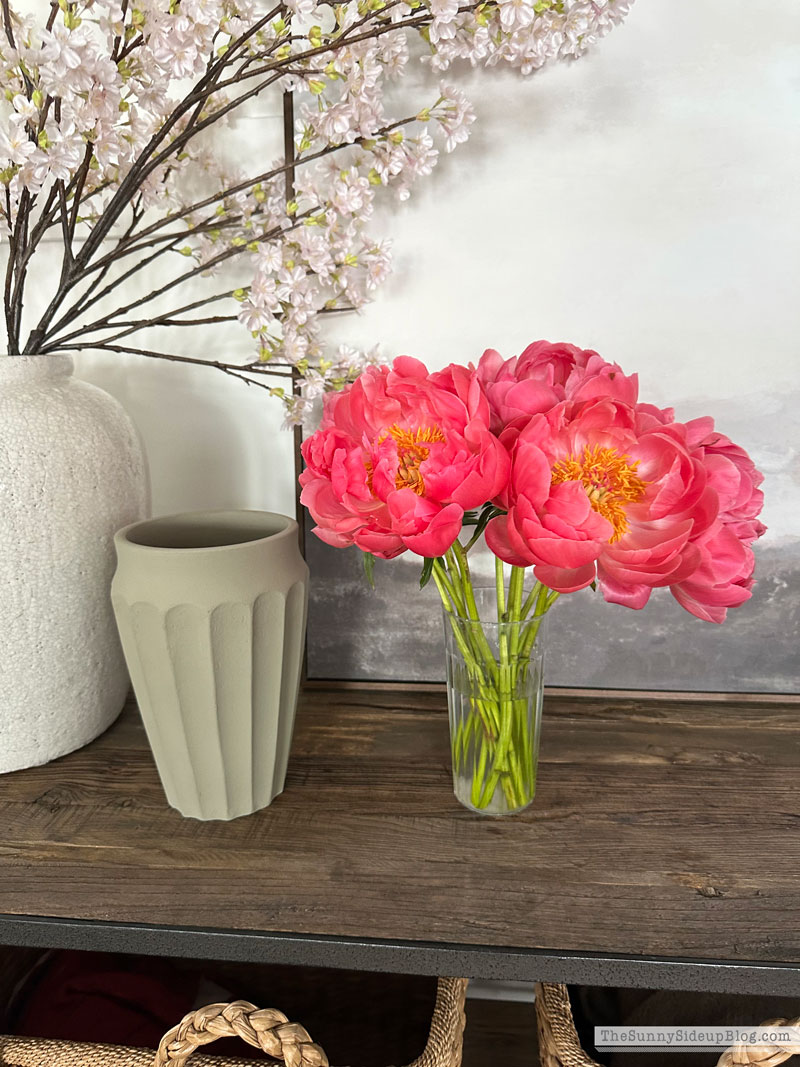 Hydrangea Centerpiece (Sunny Lifestyles)