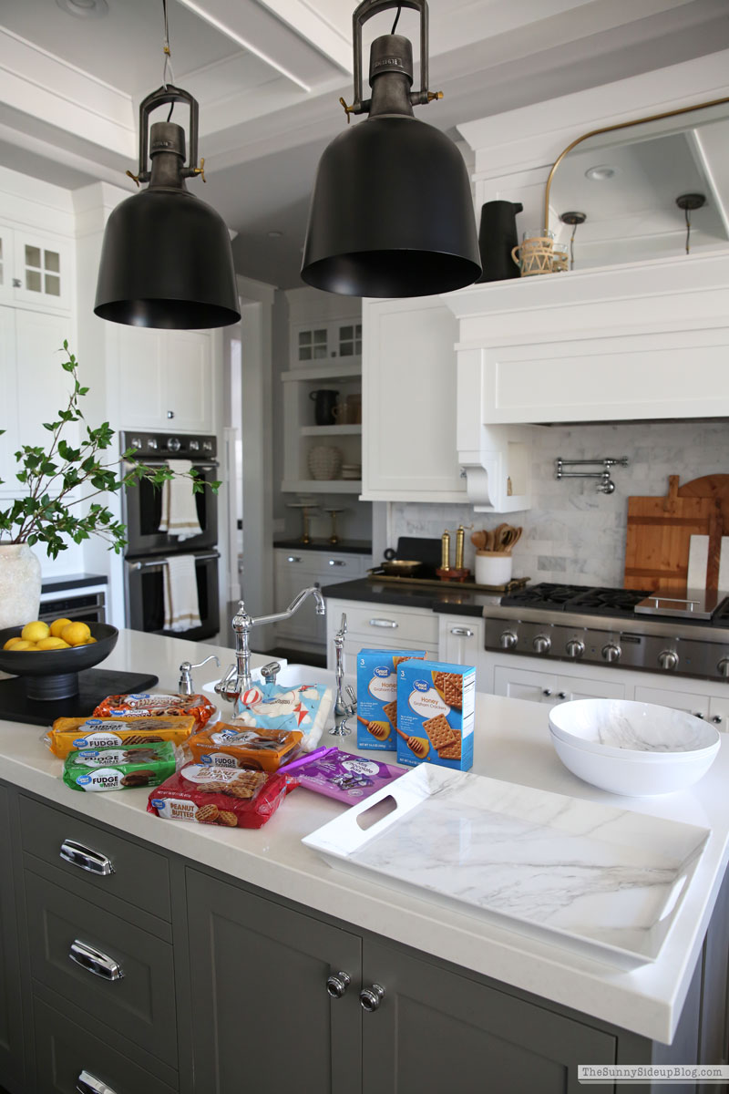 Smore & Cookie Board (Sunny Lifestyles)