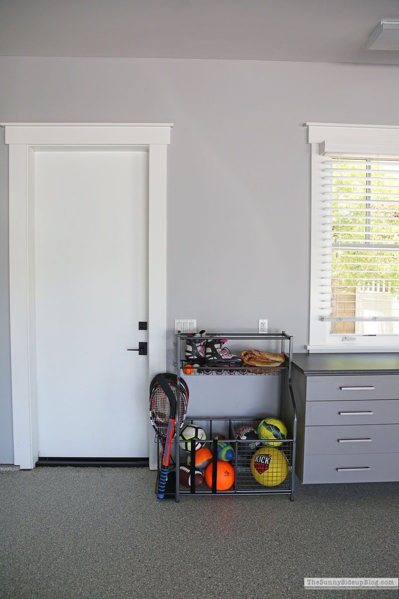 Summer Organization Solutions (Sunny Lifestyles)