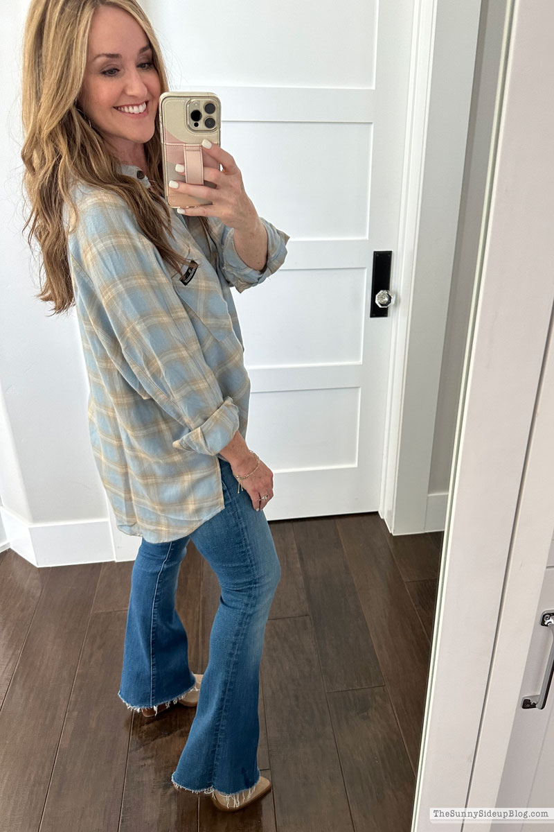 N Sale Try On (Sunny Lifestyles)