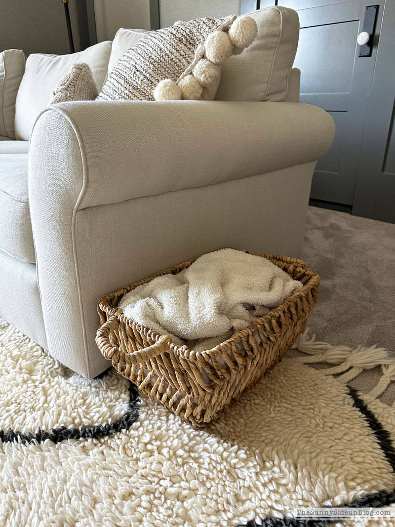 Cozy Theatre Room Tables (Sunny Lifestyles)