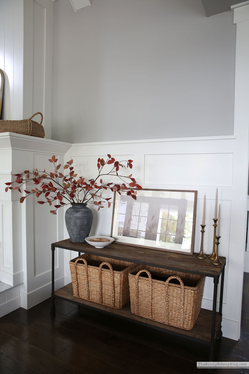 Fall Entry Table (Sunny Lifestyles)