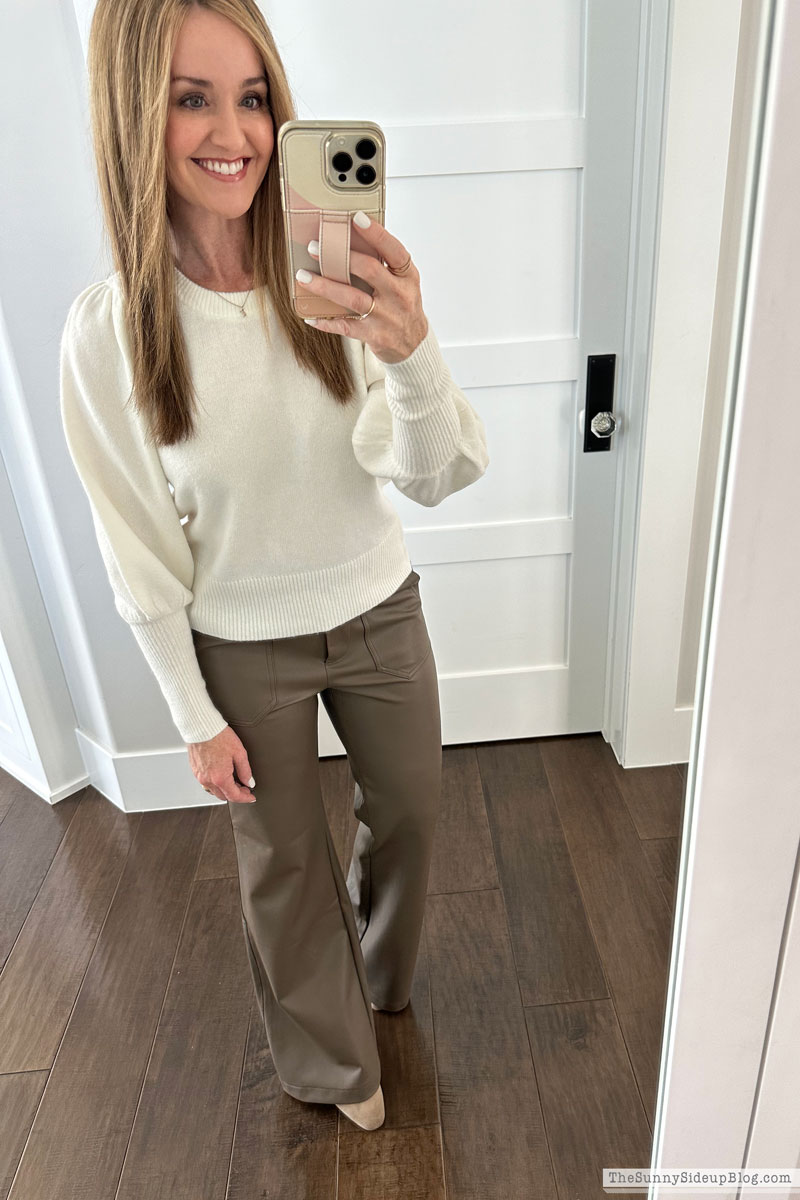 Fall Fashion (Sunny Lifestyles)