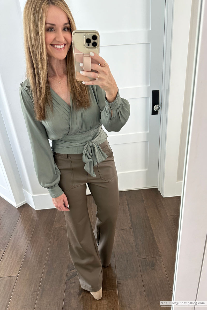 Fall Fashion (Sunny Lifestyles)