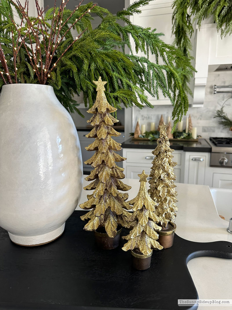 holiday favorites (Sunny Lifestyles)