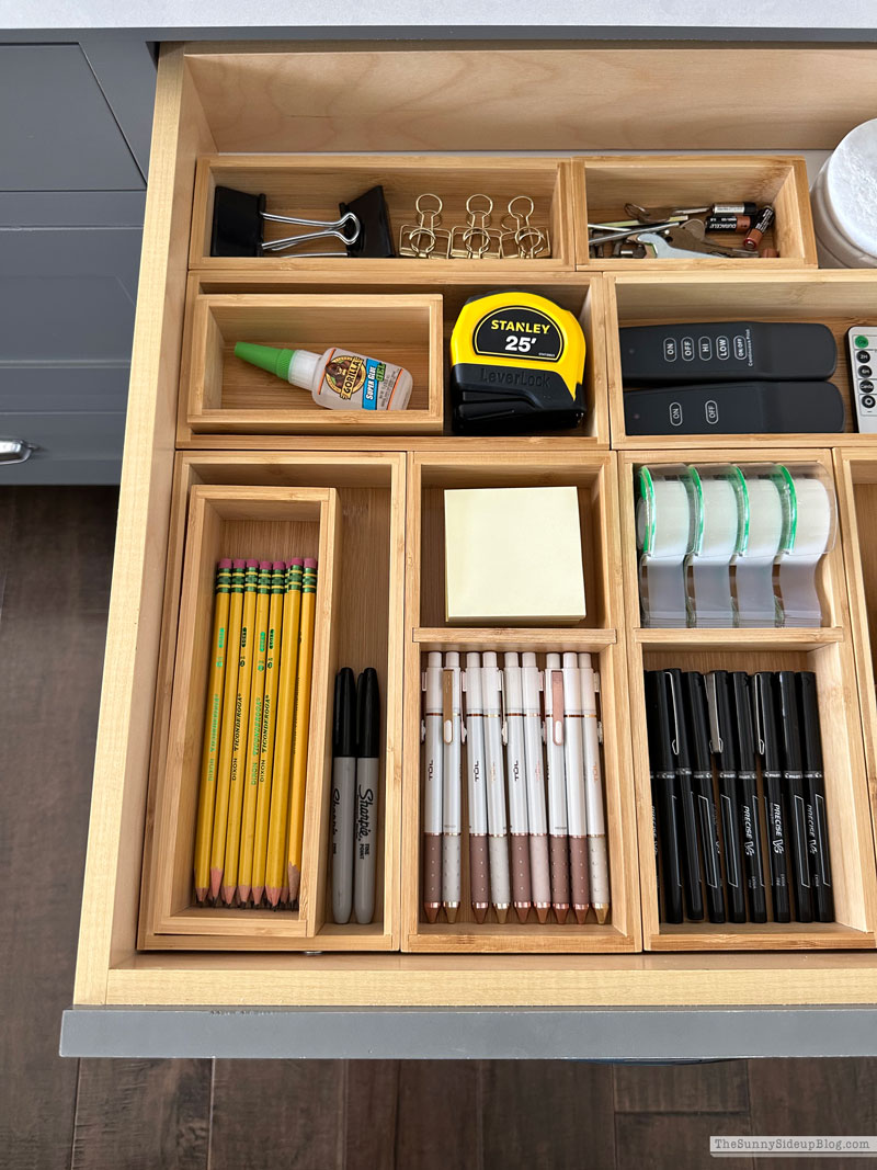 Organized Cooking Utensils & Junk Drawer (Sunny Lifestyles)