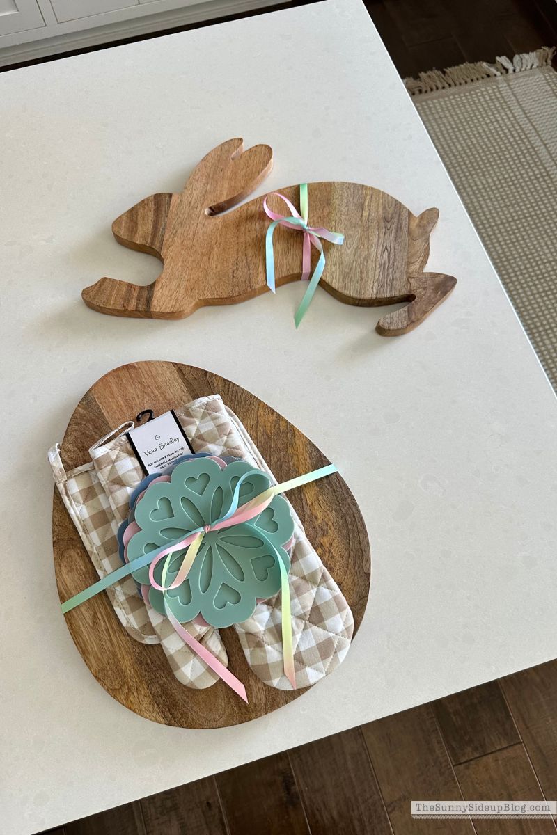 Easter Boards Countertop (Sunny Lifestyles)