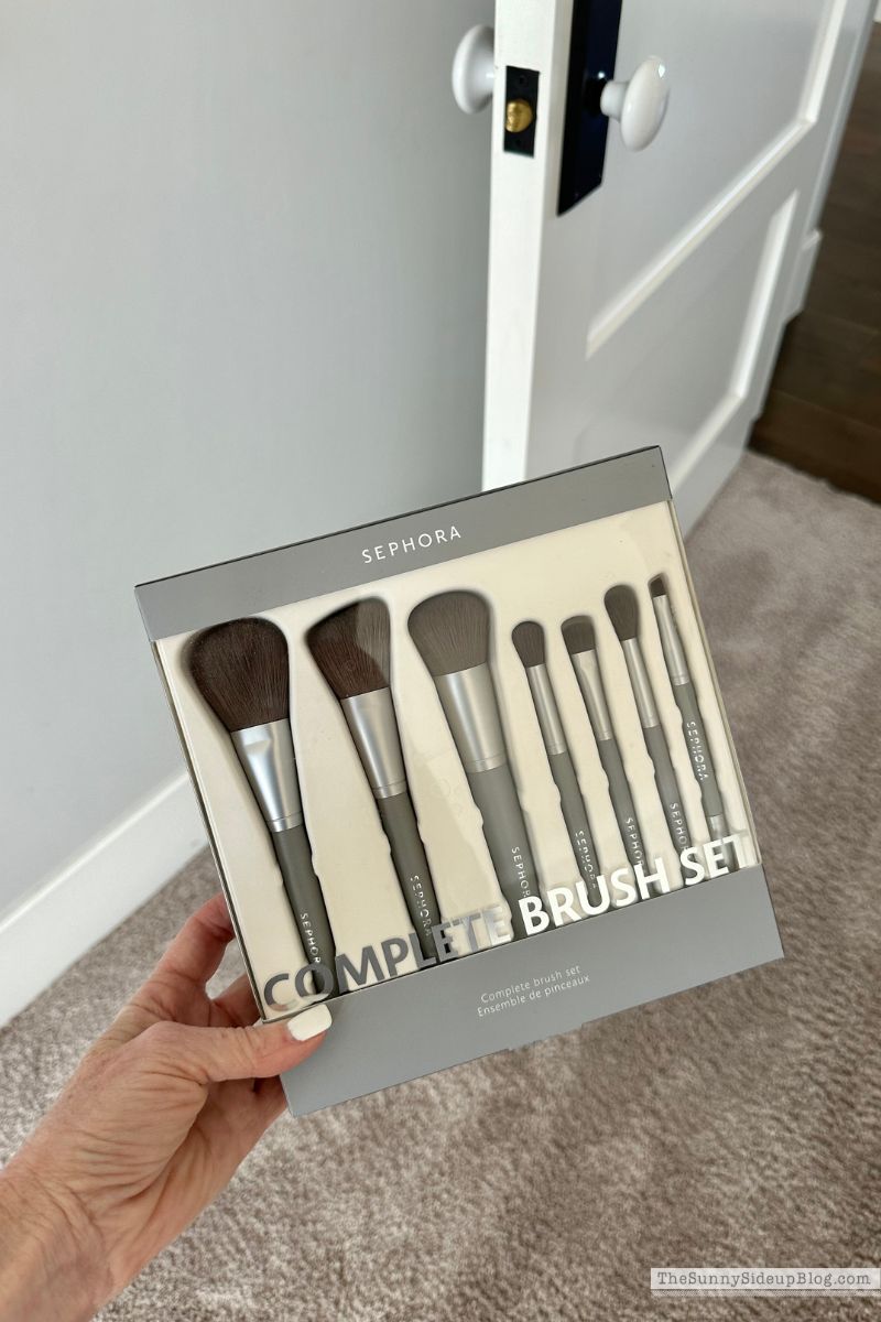Makeup Organization (Sunny Lifestyles)