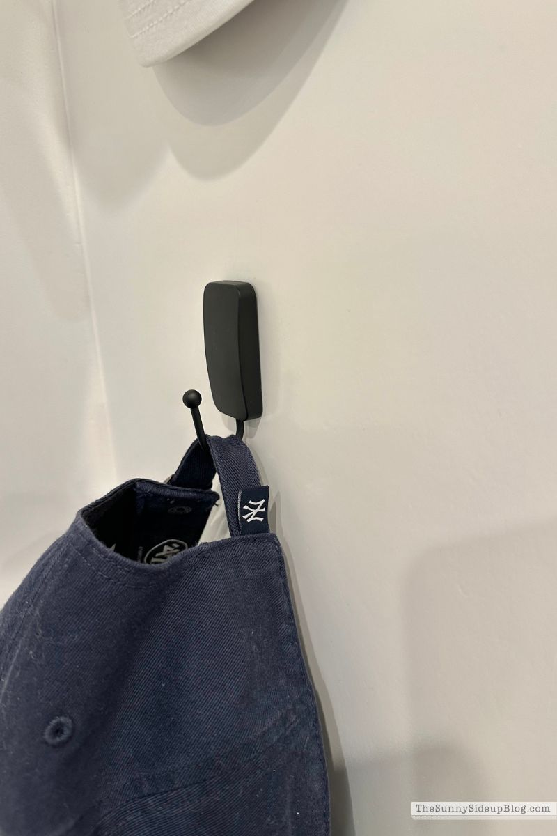 Hat Hook Closeup (Sunny Lifestyles)