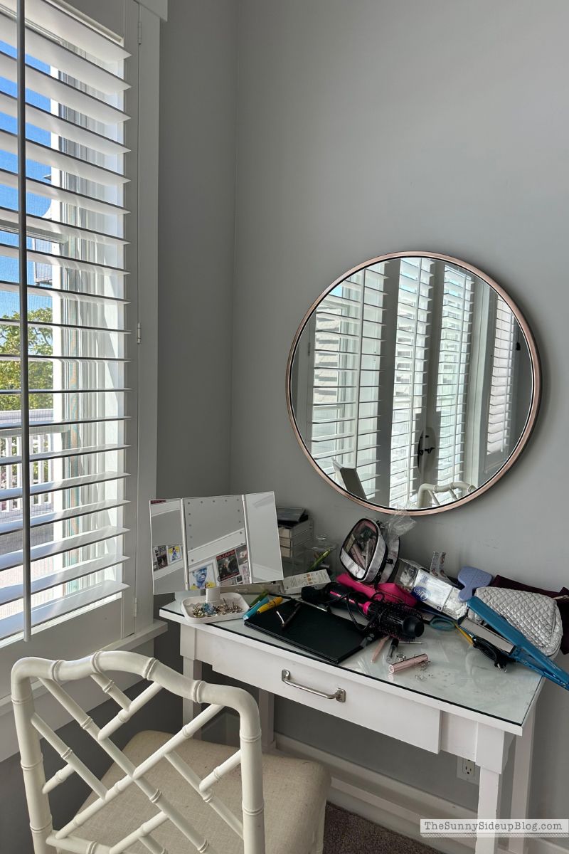 Makeup Organization (Sunny Lifestyles)