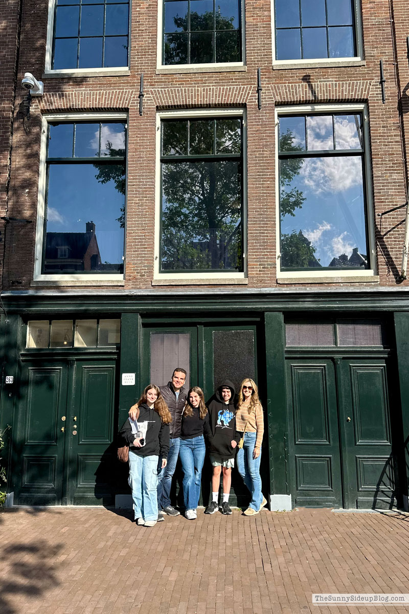 Amsterdam (Sunny Lifestyles)