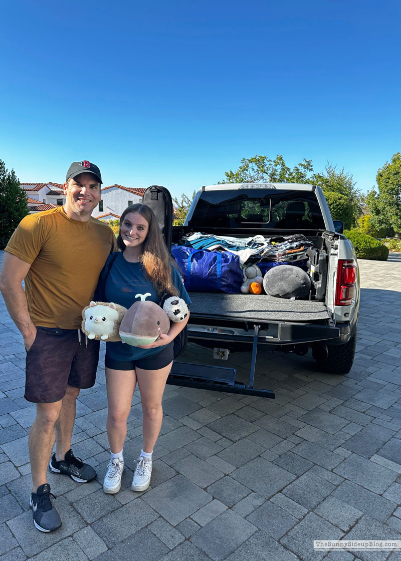 College Move In (Sunny Lifestyles Blog)