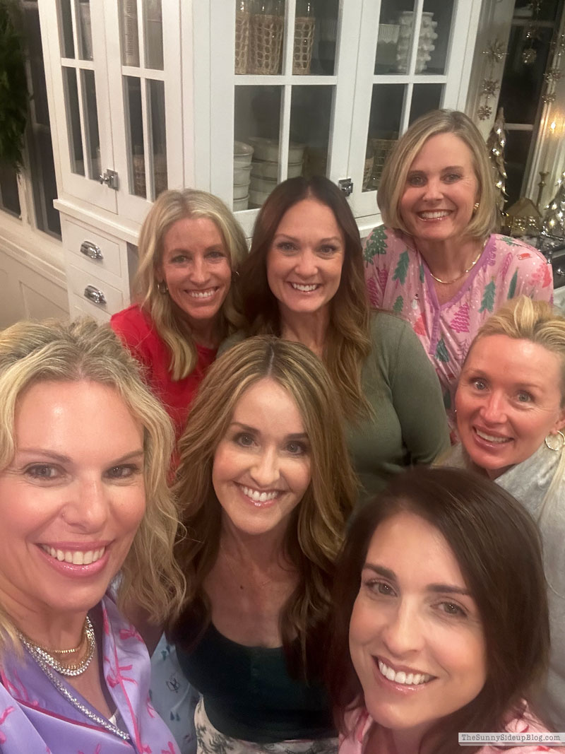 Holiday Party (Sunny Lifestyles)