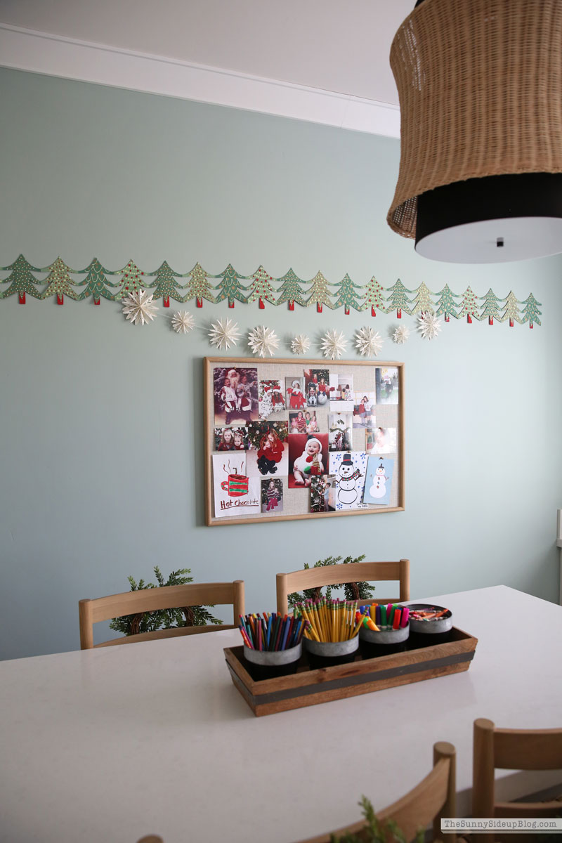 Christmas Office (Sunny Lifestyles)