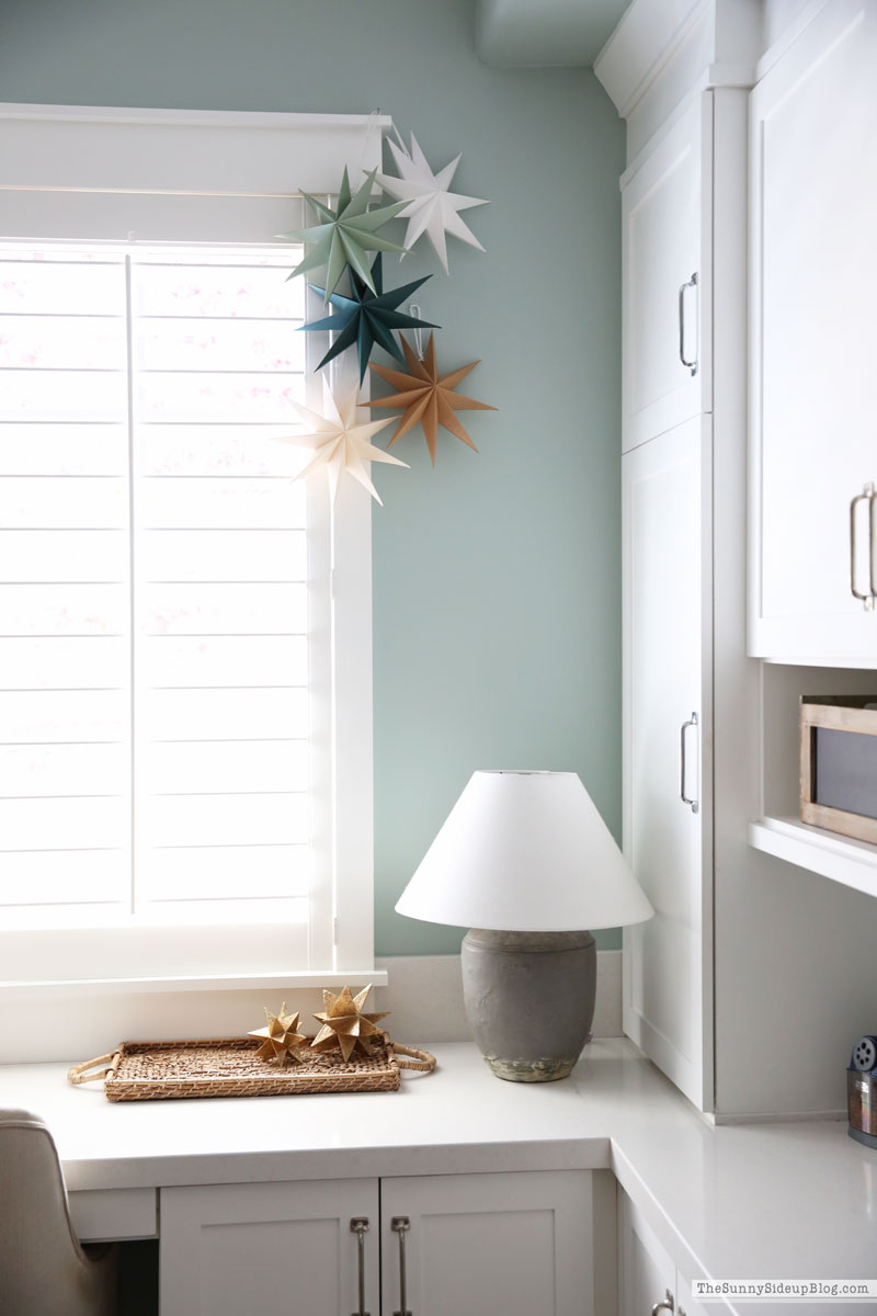 Christmas Office (Sunny Lifestyles)
