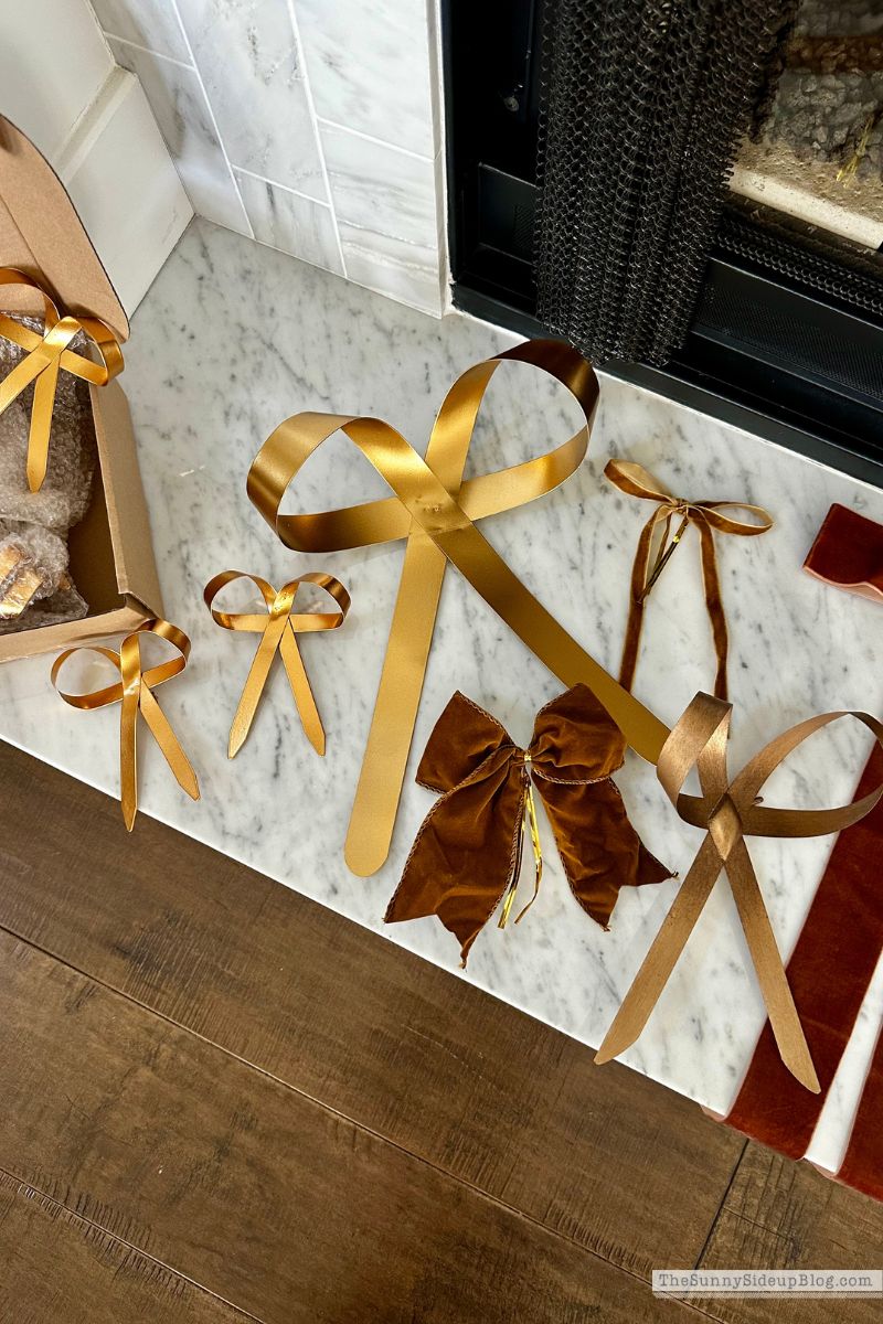 Holiday Bows (Sunny Lifestyles)