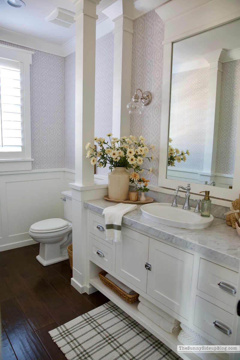 Spring Powder Bathroom (Sunny Lifestyles)