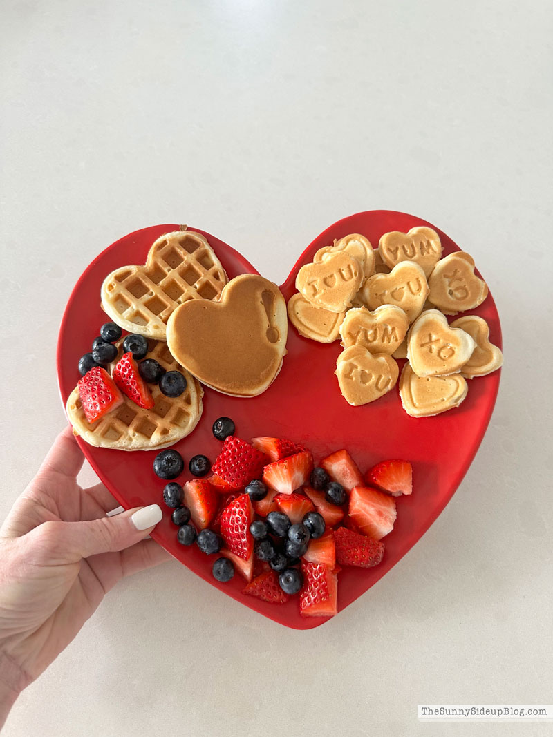 Valentine's Day (Sunny Lifestyles)