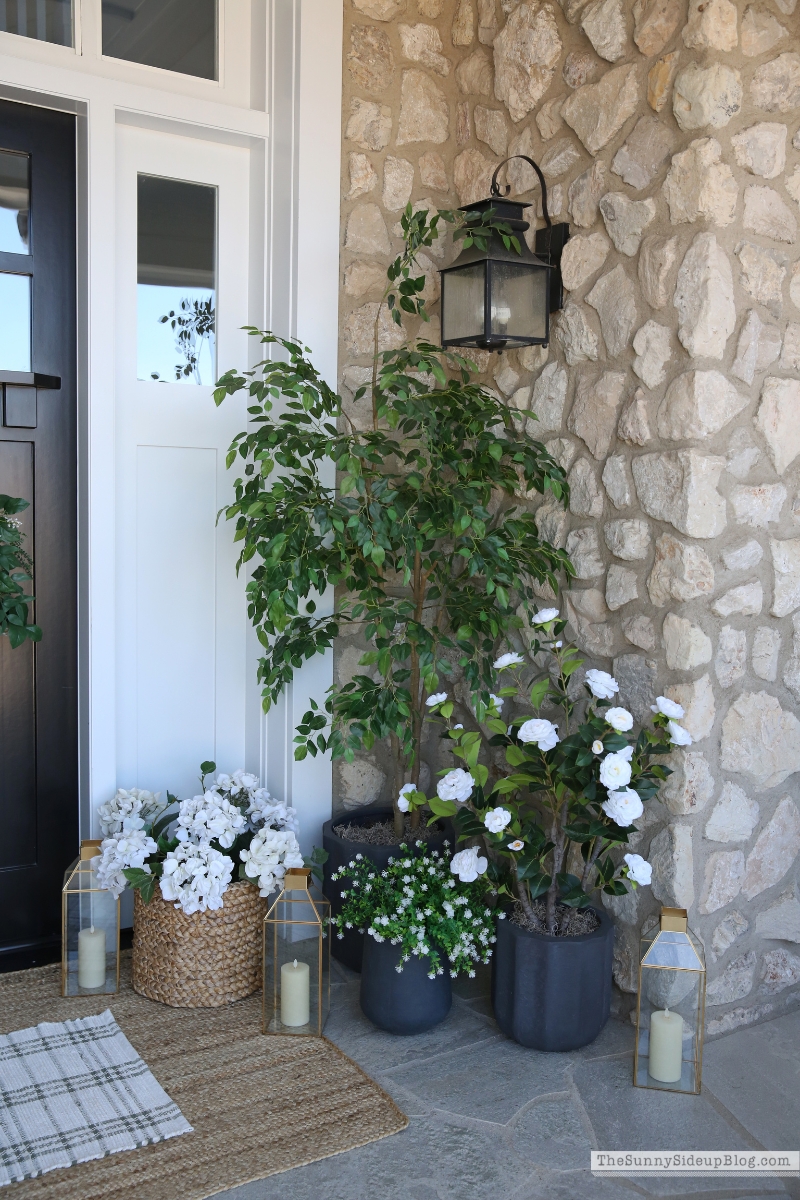 Spring Porch (Sunny Lifestyles)