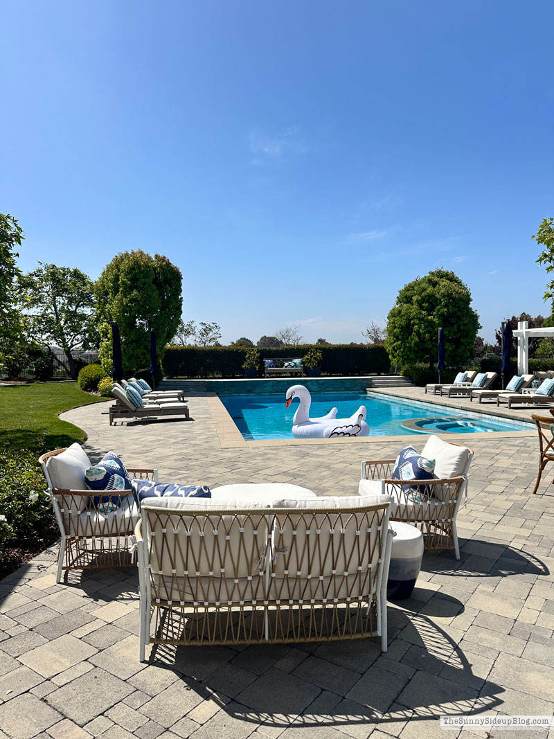 April Best Sellers (Sunny Lifestyles)