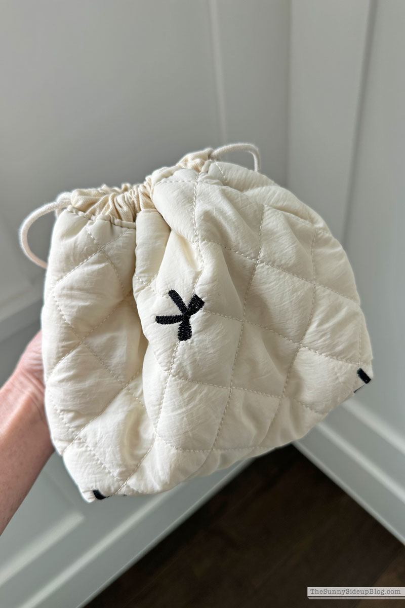 bow love (Sunny Lifestyles)