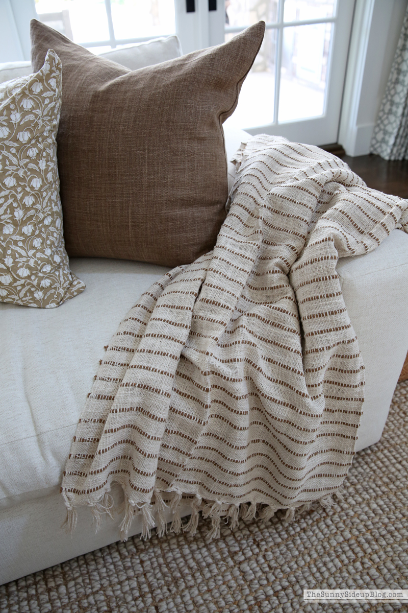 N Sale (Home and more) Sunny Side Up