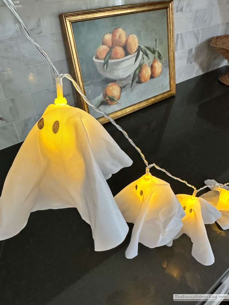 Saturday 6 - Seeing Ghosts (Sunny Side Up)