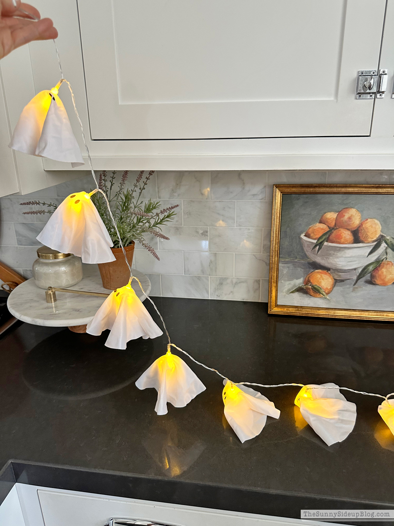 Saturday 6 - Seeing Ghosts (Sunny Side Up)