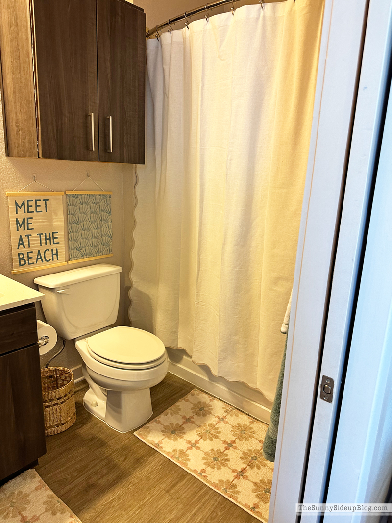 College Apartment Decor (Sunny Side Up)