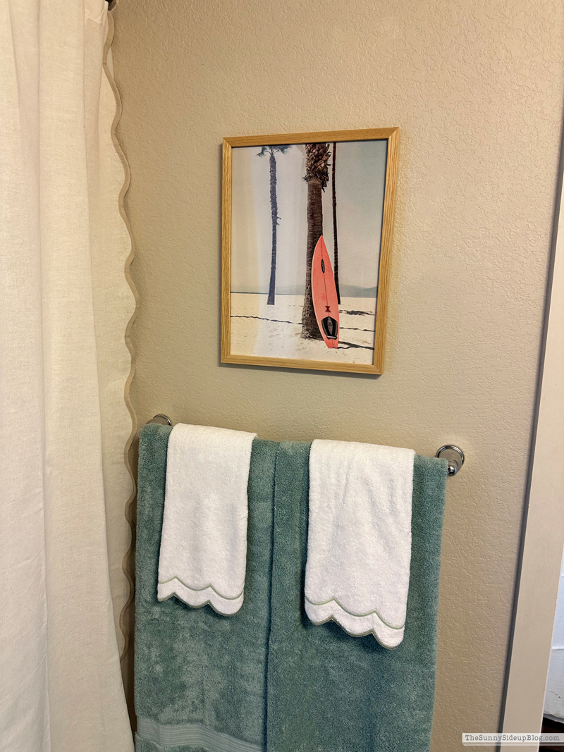 College Apartment Decor (Sunny Side Up)