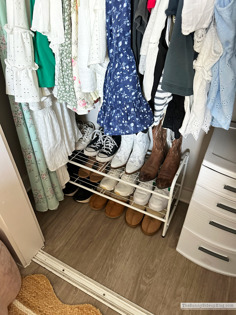 College Apartment Decor (Sunny Side Up)