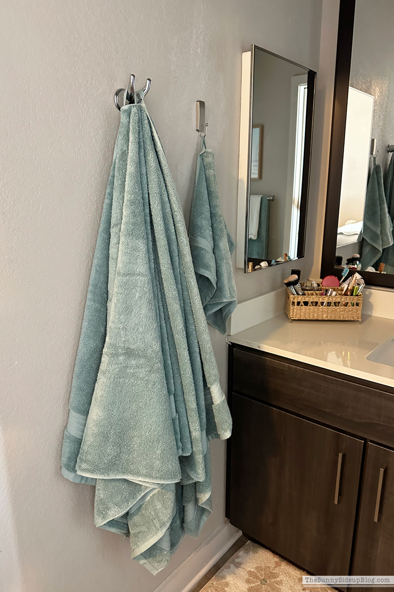 College Apartment Decor (Sunny Side Up)