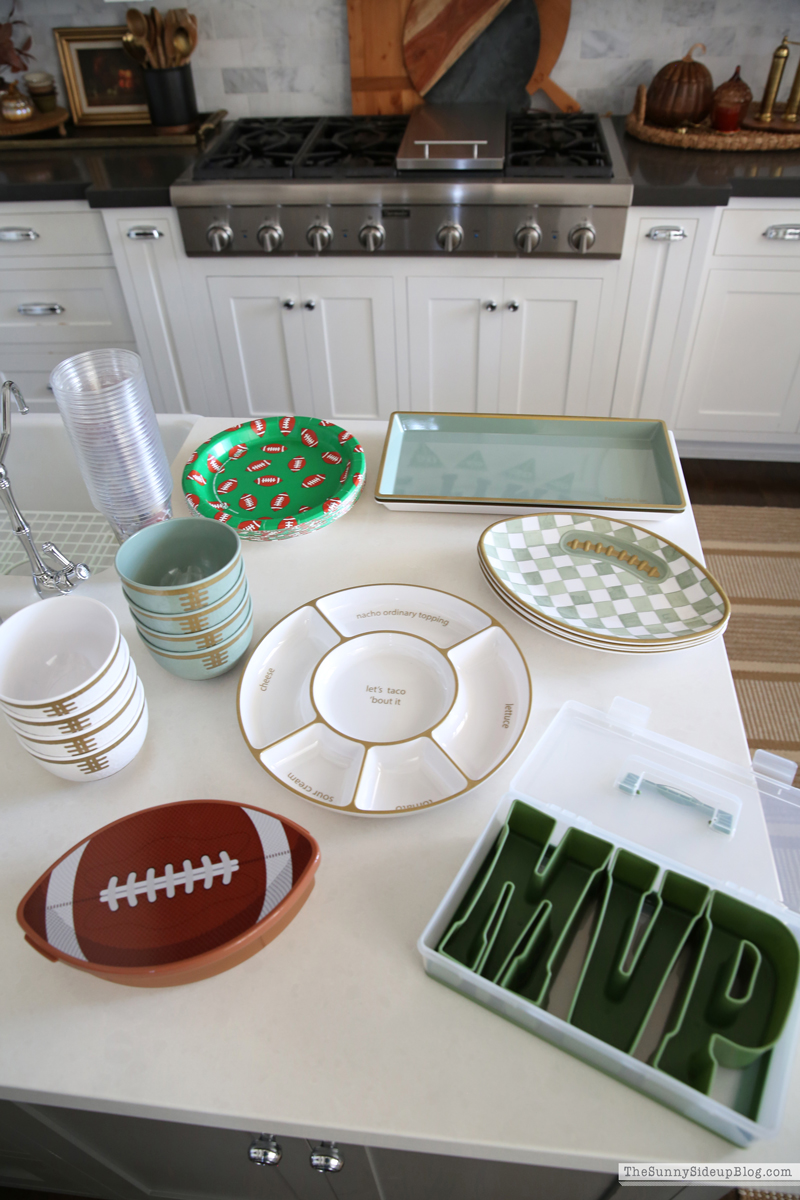 Saturday 6 - Football Serveware (Sunny Side Up)