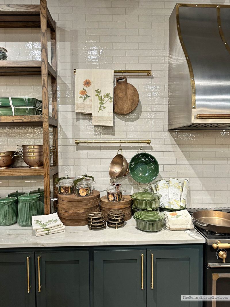 Magnolia (Sunny Side Up)