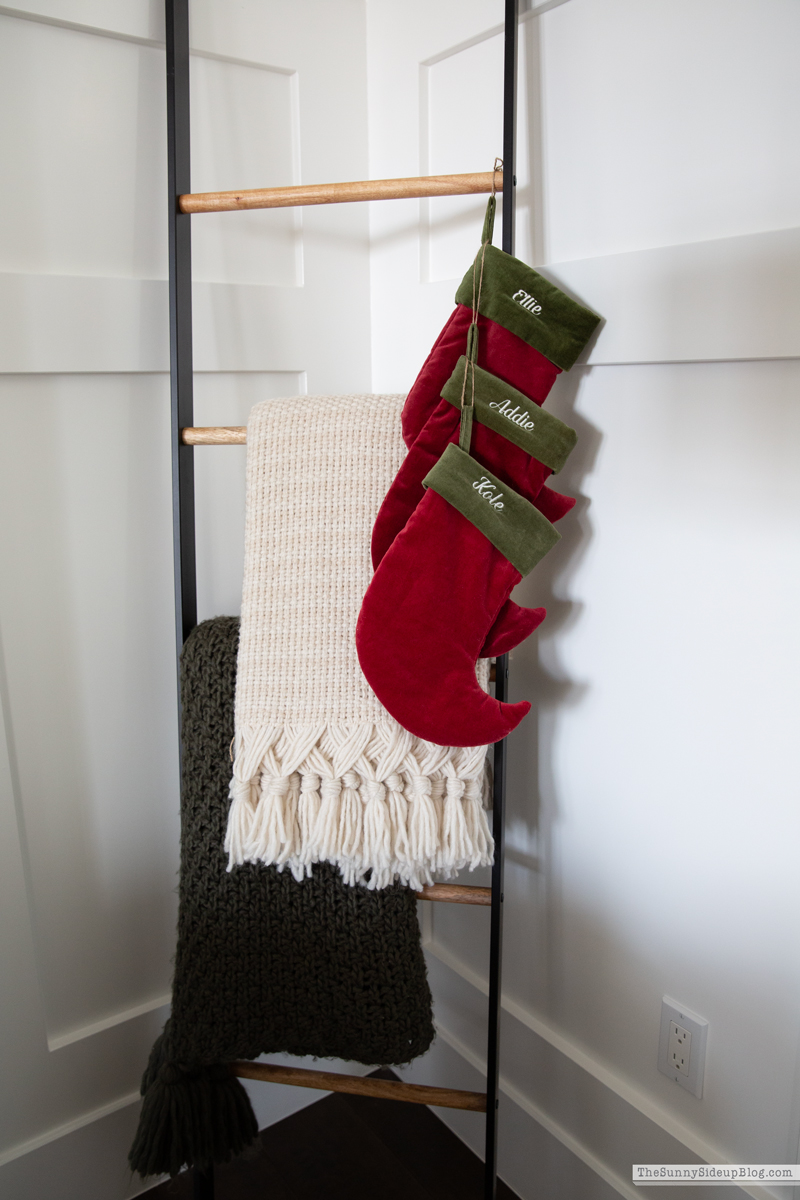 2025 Tree and Mantel! (Sunny Side Up)