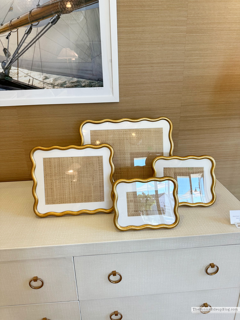 Spring Easter Table (Sunny Side Up)